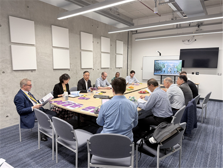 标题: 图1 王忠东教授、Peter Crossley教授、Jovica Milanovic教授等参加交流会。 - 说明 图1 王忠东教授、Peter Crossley教授、Jovica Milanovic教授等参加交流会。